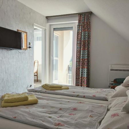 Hotel Angéla Vendégház à Zalakaros Extérieur photo